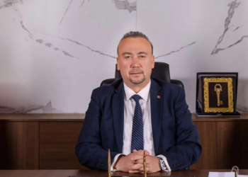 Uşak Belediye Başkanı Özkan Yalım gözaltında