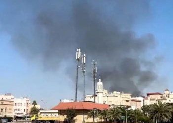 İran’dan Körfez’e İHA saldırısı: Kuveyt’te bakanlık binası hasar gördü