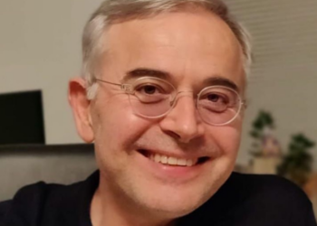 KHK ile ihraç edilen akademisyen 9 yıl sonra görevine döndü