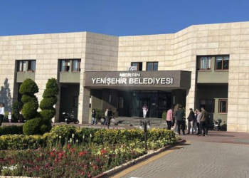 Mersin’de CHP’li belediyeye operasyon: 31 gözaltı