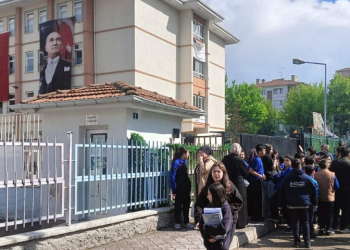 Okulda silah alarmı: 5. sınıf öğrencisi 3 gün tabancayla derse girdi